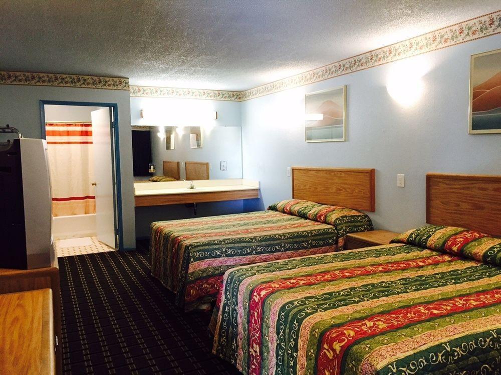 Chester Inn Motel Стантон Екстер'єр фото